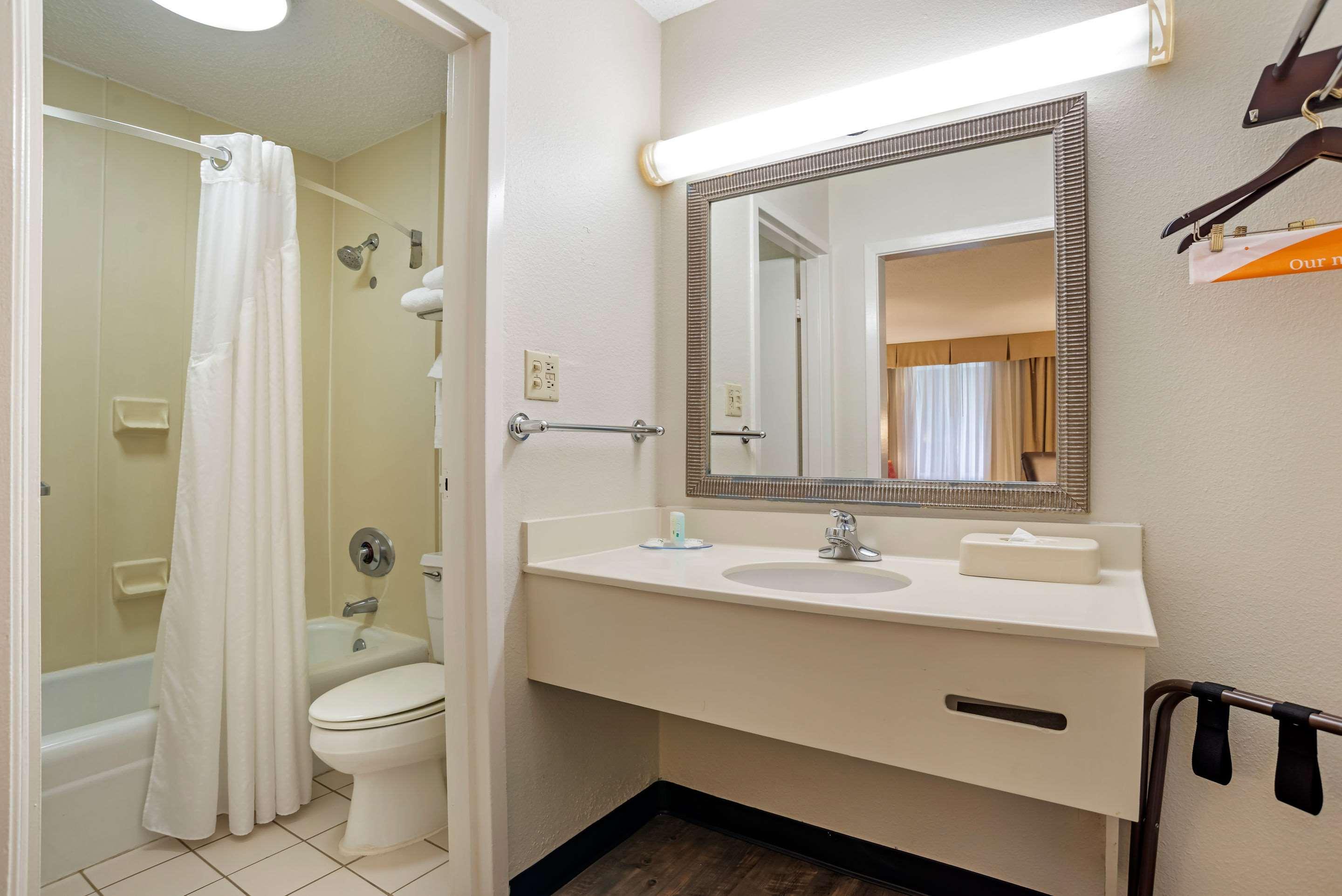 Quality Inn Baton Rouge East I-12 Extérieur photo